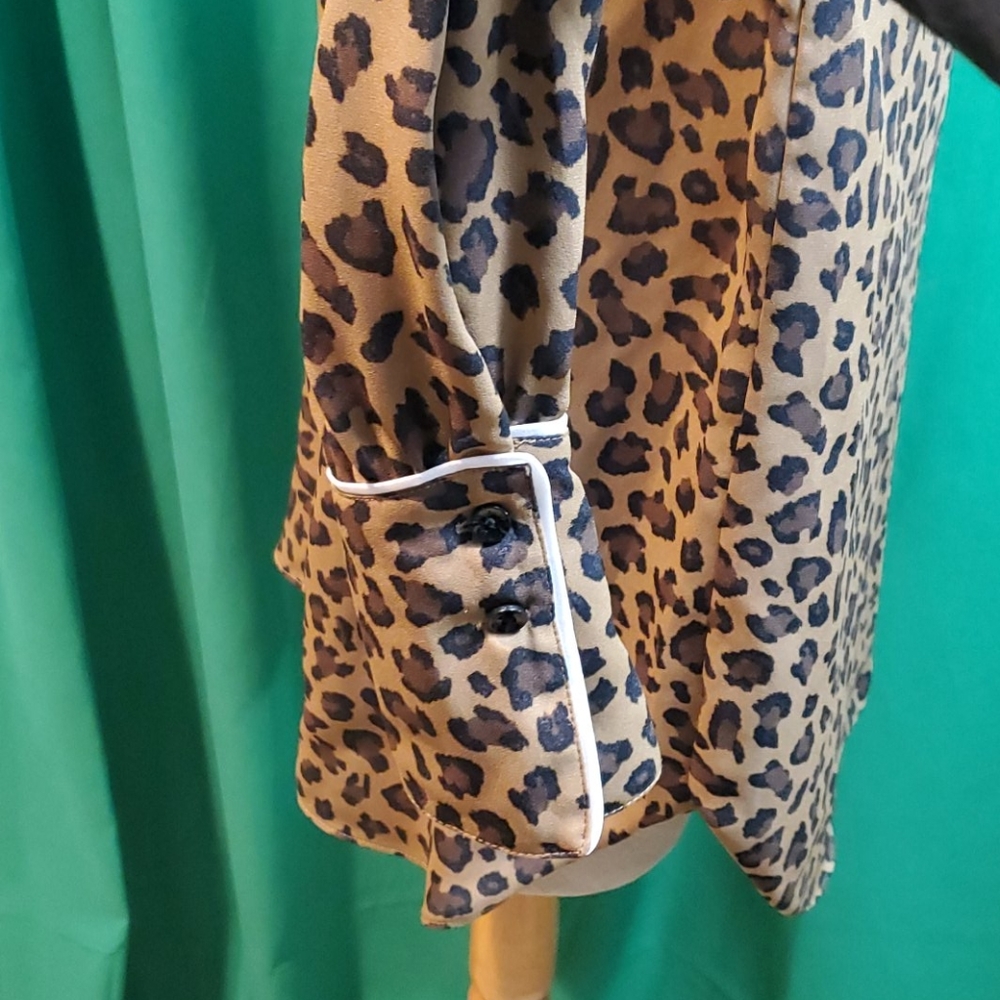 Leopard blouse - Picture 3 of 4